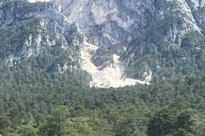 Frane e strade, Avs attacca: «Servono 530 milioni per la viabilità»