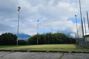 Lentiai, al via il rifacimento del campo da tennis: stanziati 55mila euro