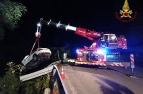 Nevegal, auto sfonda il guardrail e precipita: illeso il conducente