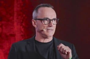 “Conoscerla per combatterla”: la voce di Frassi contro il silenzio della pedofilia