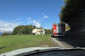 Ronce senza corrente, ma il vero problema è la strada