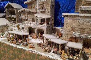Un presepe che diventa viaggio di pace: il progetto di “Insieme si può…”