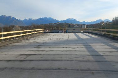 Borgo Valbelluna, al via i lavori sul tetto dei magazzini comunali