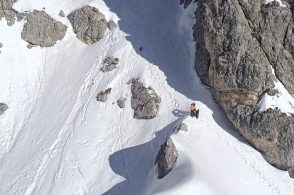 Bloccati nella neve sul Sorapis: coppia di turisti recuperata dal Suem
