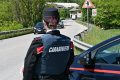 Agordo, infrange i divieti e punta verso la vittima: arrestata