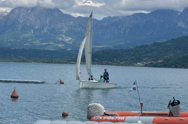 Vela e scuola, giornata sul lago per gli studenti di Lamosano e Tambre