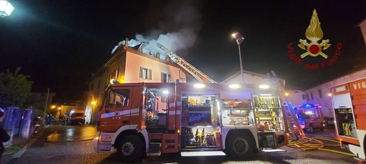 https://www.newsinquota.it/wp-content/uploads/2026/05/incendio-fonzaso.jpeg