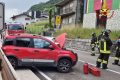 Schianto tra tre auto sulla SS 51 a Longarone: un ferito