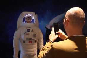 Longarone diventa “porta dello spazio”: arriva la mostra “Life in space”