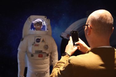 Longarone diventa “porta dello spazio”: arriva la mostra “Life in space”